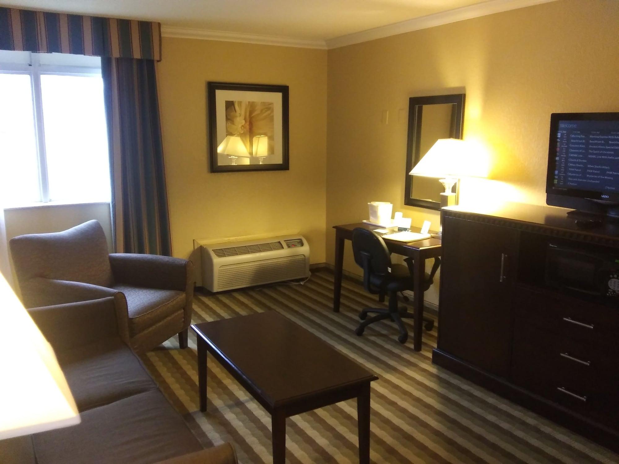 Quality Inn And Suites Fairgrounds - Syracuse Seneca Knolls Exteriér fotografie