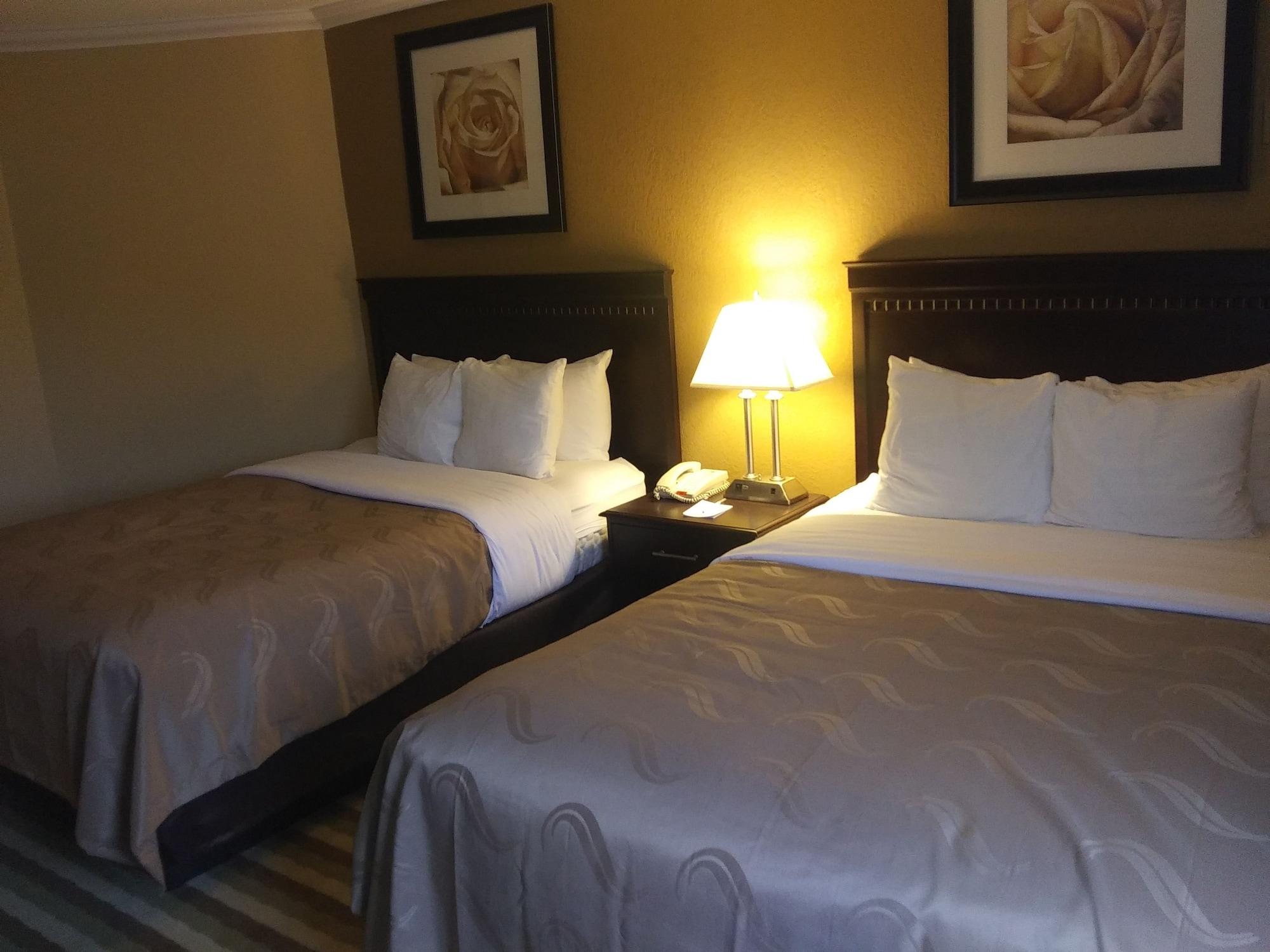 Quality Inn And Suites Fairgrounds - Syracuse Seneca Knolls Exteriér fotografie