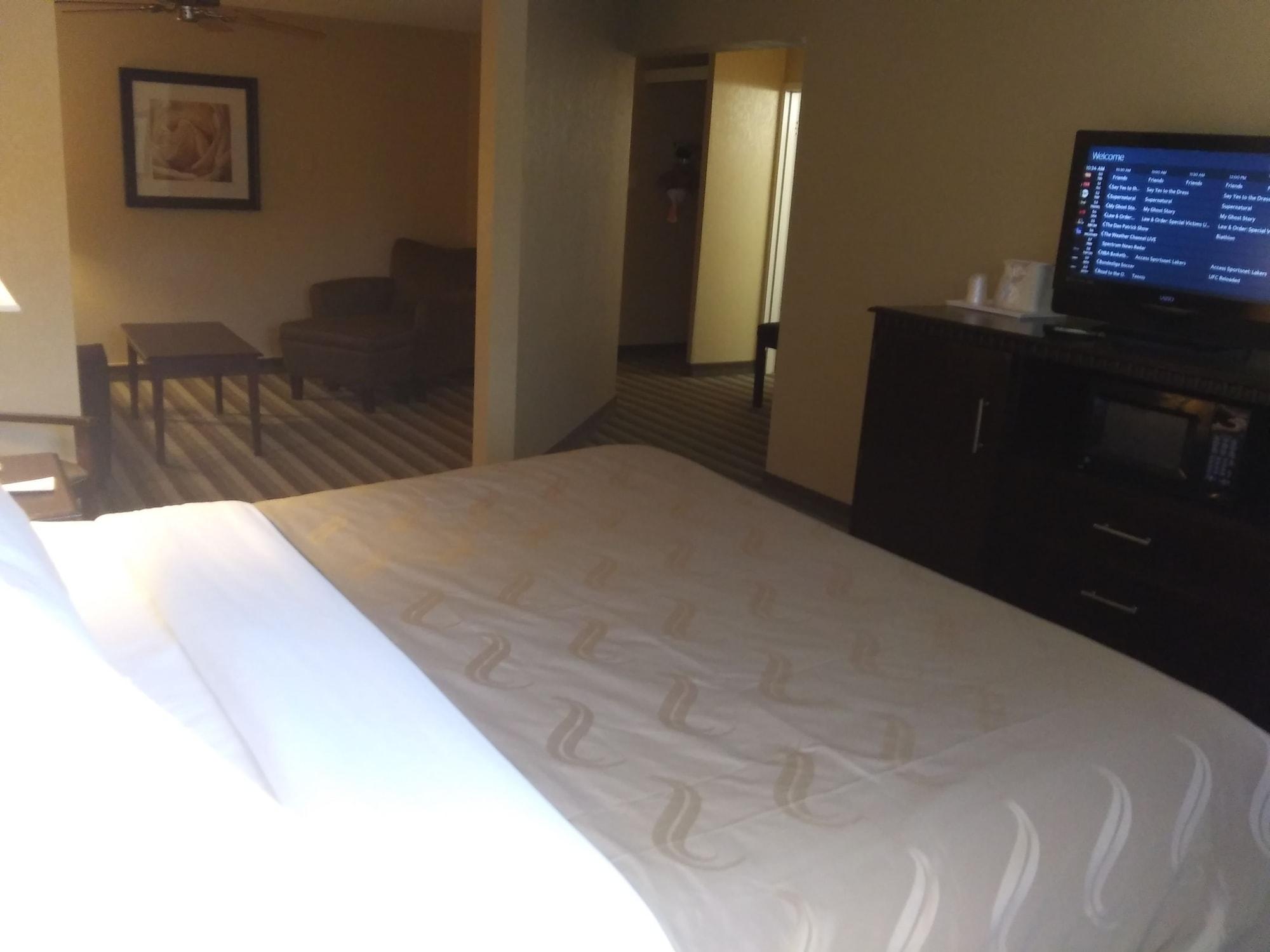 Quality Inn And Suites Fairgrounds - Syracuse Seneca Knolls Exteriér fotografie