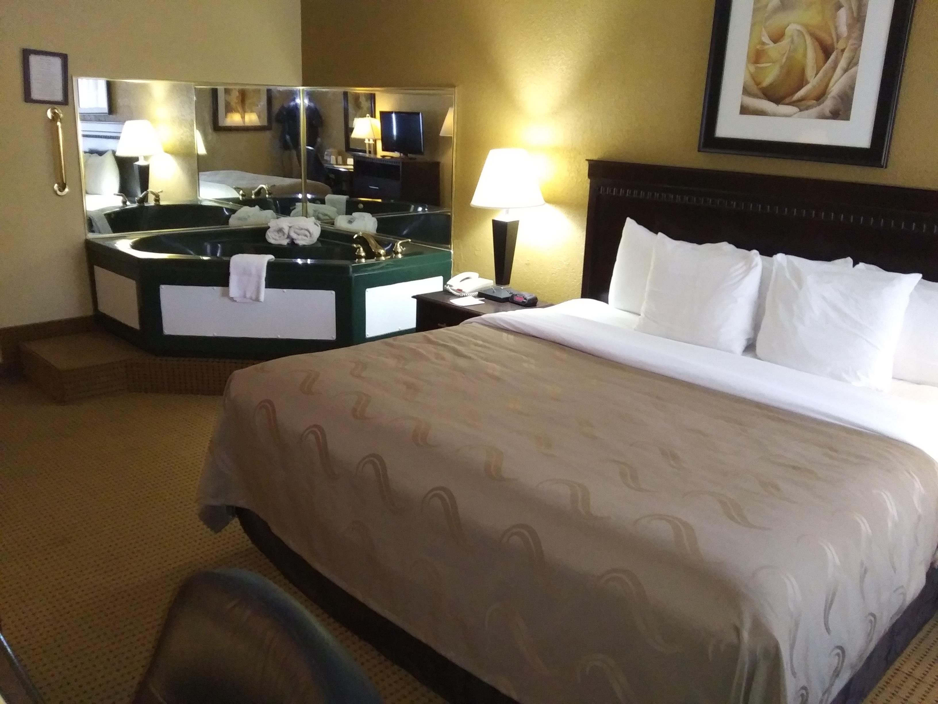 Quality Inn And Suites Fairgrounds - Syracuse Seneca Knolls Exteriér fotografie
