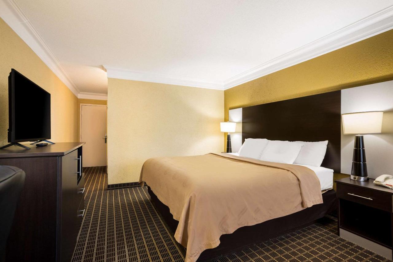 Quality Inn And Suites Fairgrounds - Syracuse Seneca Knolls Exteriér fotografie