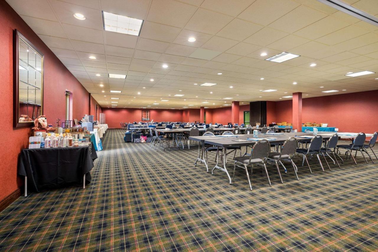 Quality Inn And Suites Fairgrounds - Syracuse Seneca Knolls Exteriér fotografie